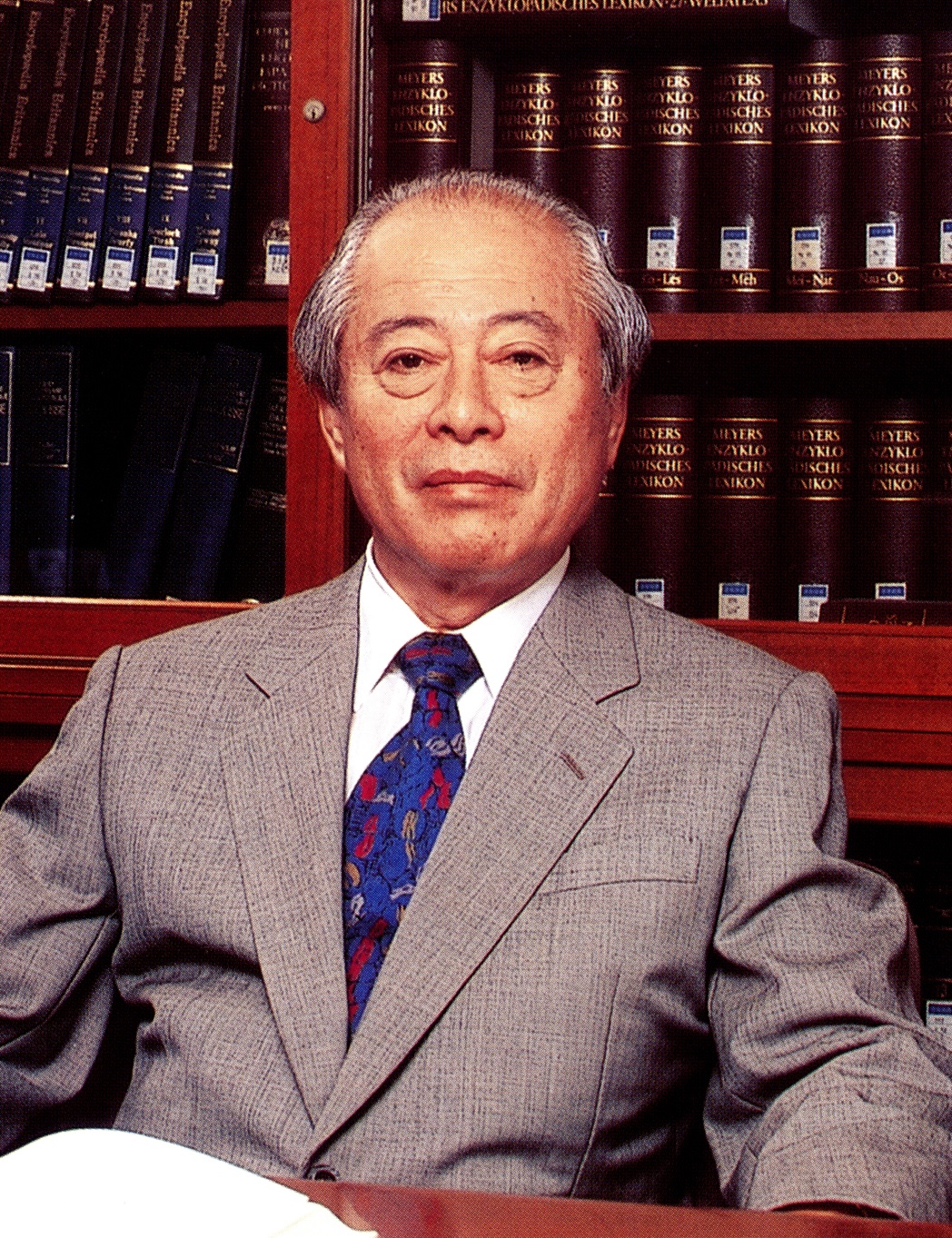 堀田和宏理事長